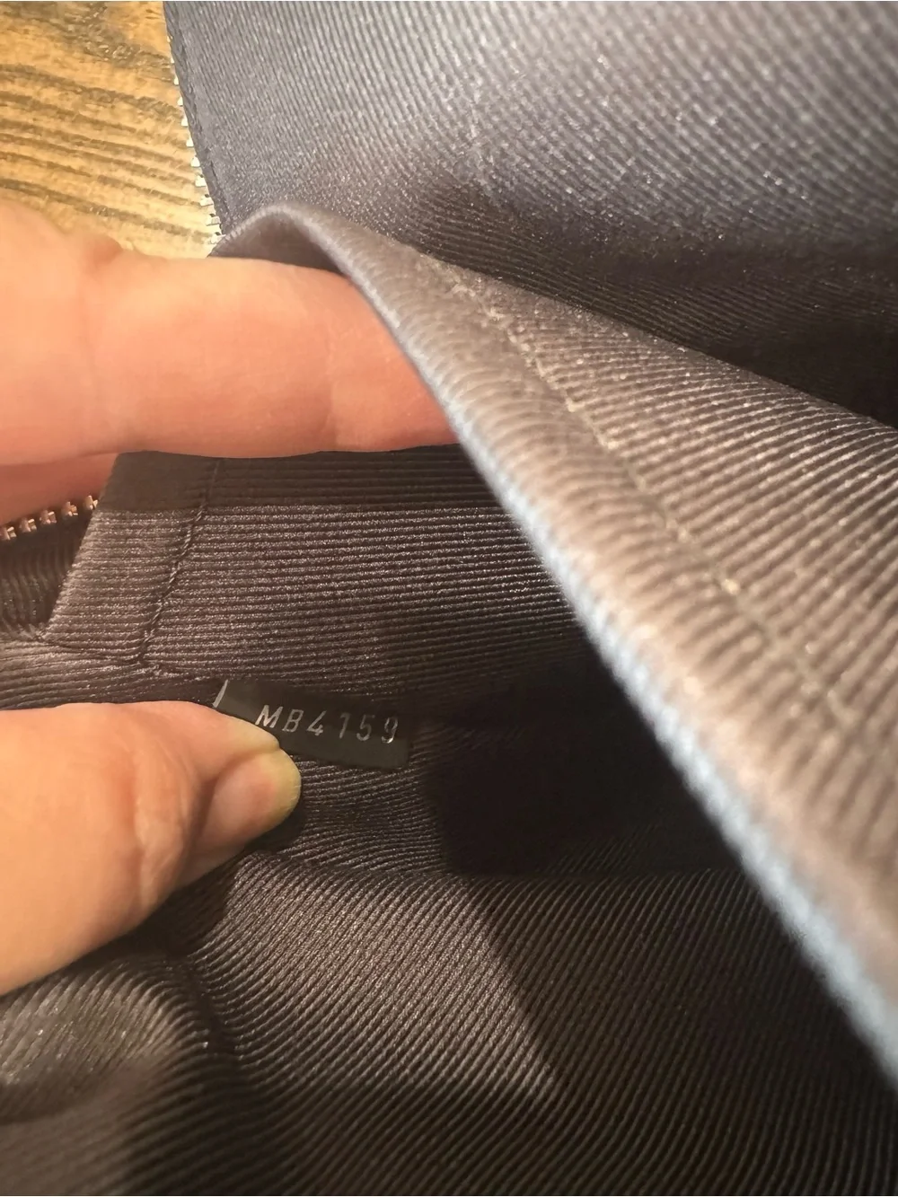 FULL SET Louis Vuitton Avenue Sling Bag Damier Graphite N41719